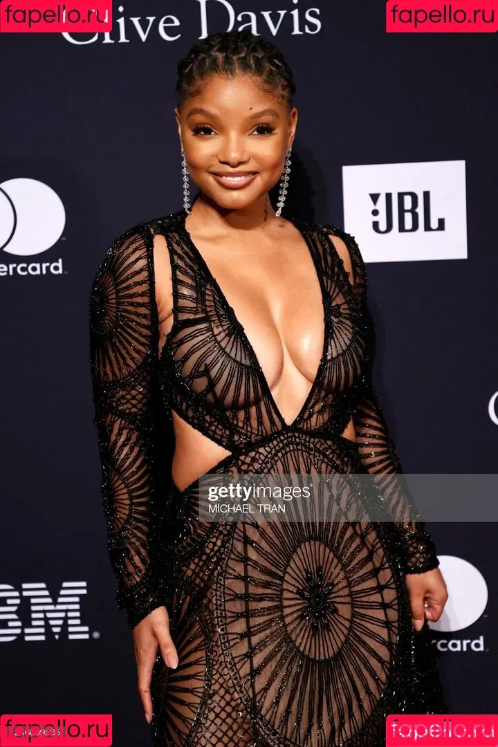 Halle Bailey Onlyfans Photo Gallery 
