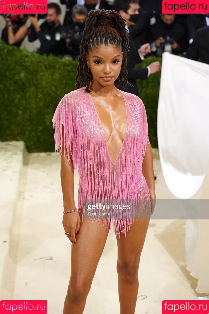 Halle Bailey Onlyfans Photo Gallery 