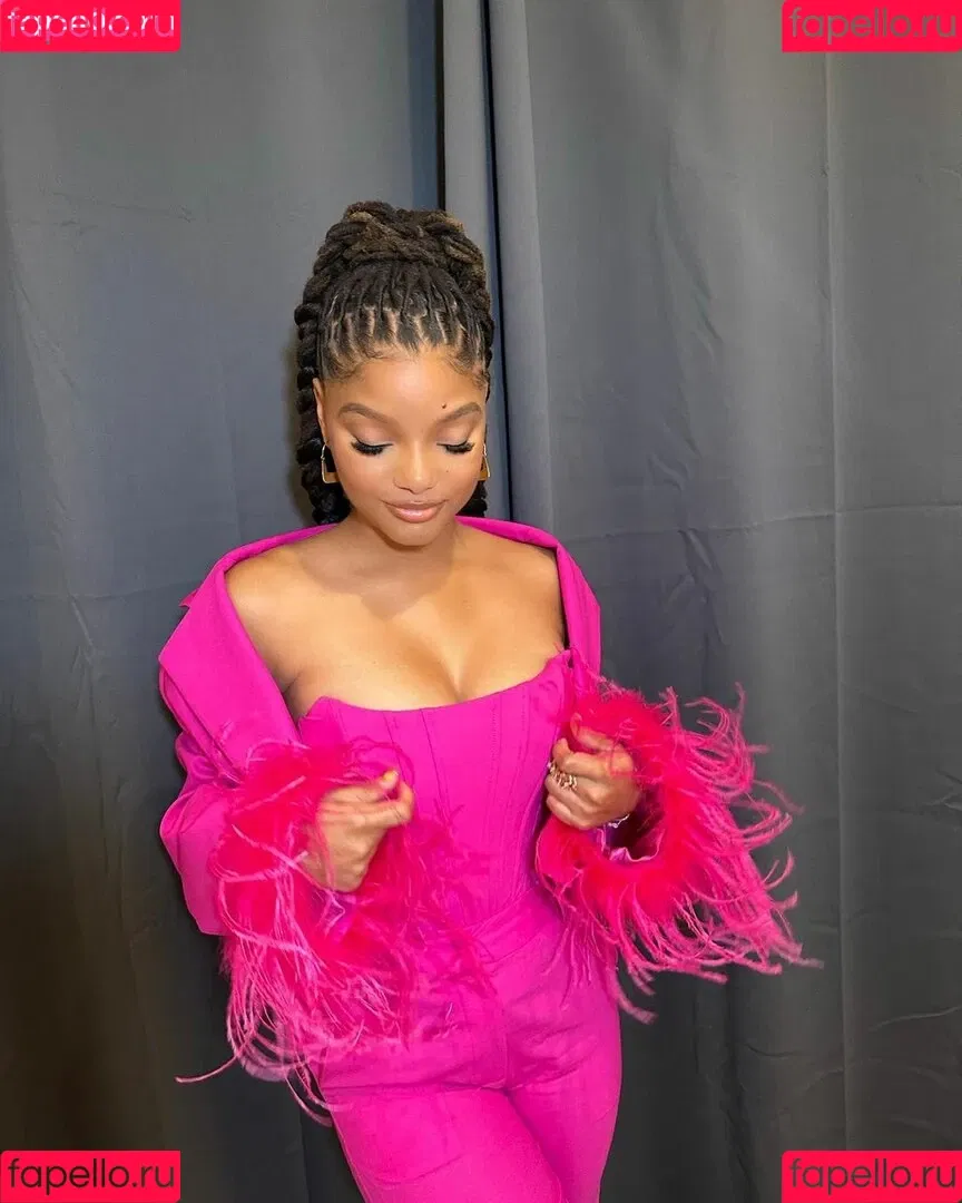 Halle Bailey Onlyfans Photo Gallery 