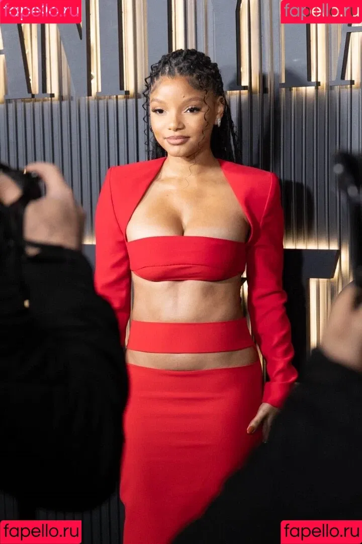 Halle Bailey Onlyfans Photo Gallery 