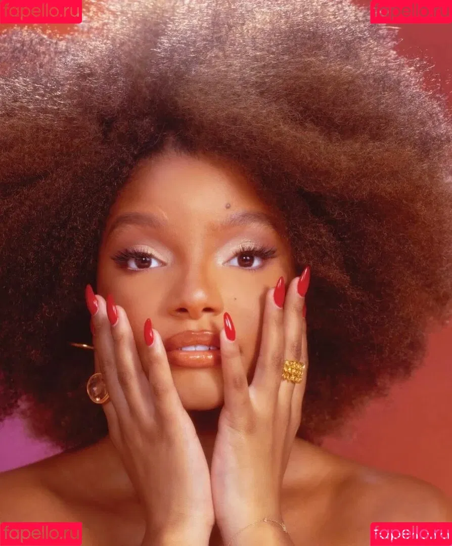 Halle Bailey Onlyfans Photo Gallery 