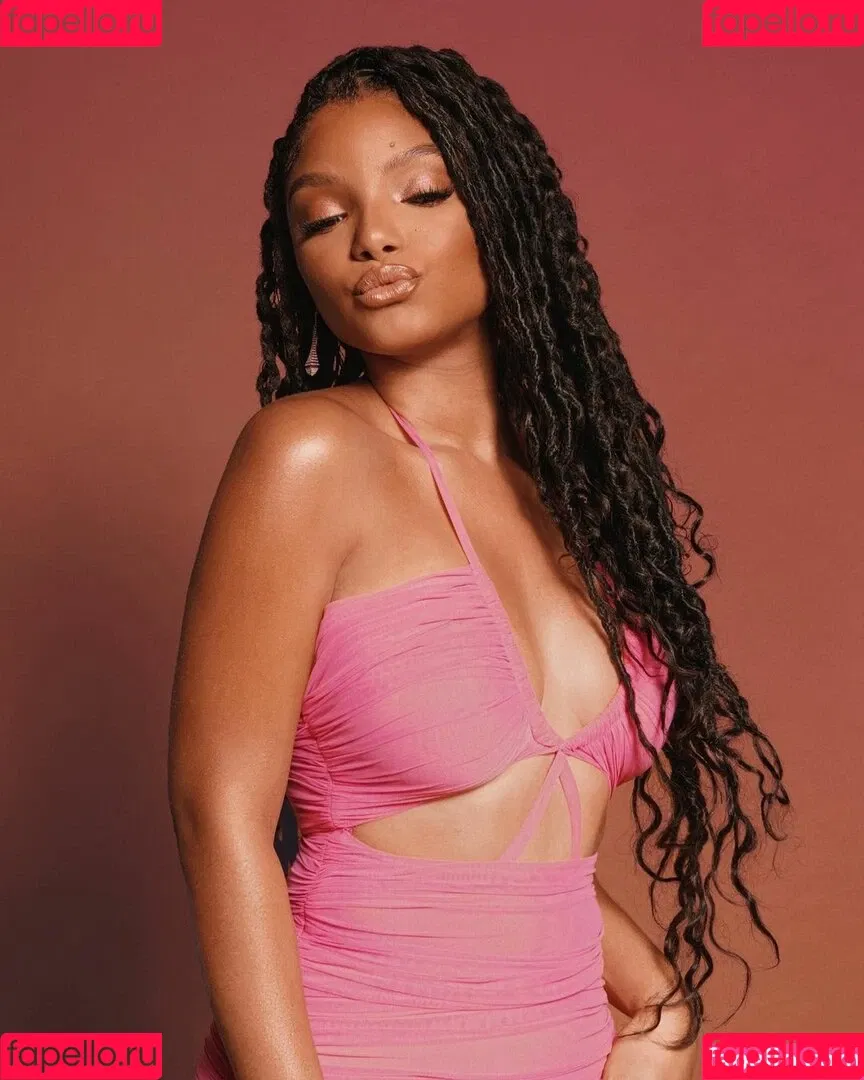 Halle Bailey Onlyfans Photo Gallery 