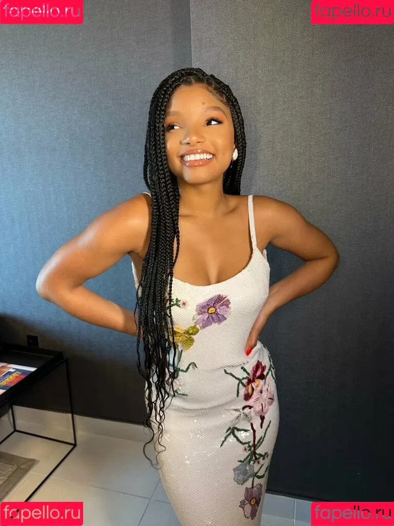 Halle Bailey Onlyfans Photo Gallery 