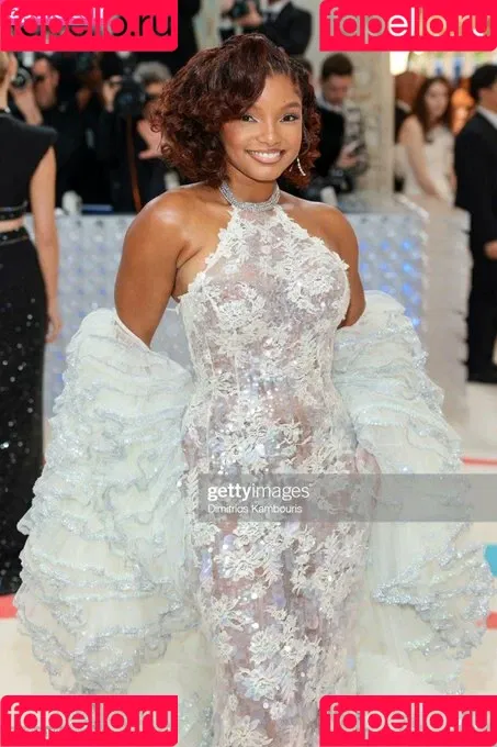 Halle Bailey Onlyfans Photo Gallery 