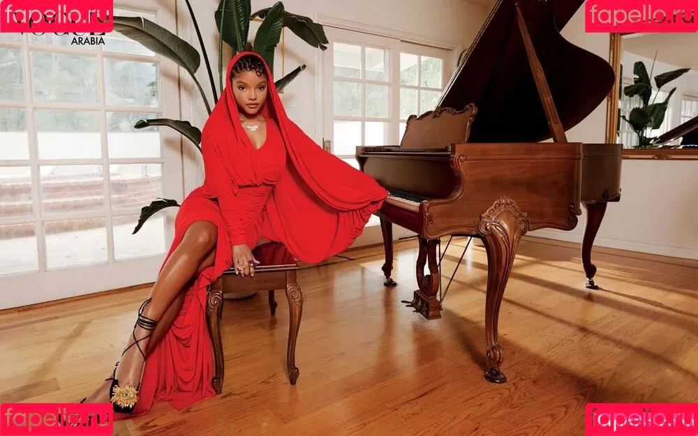Halle Bailey Onlyfans Photo Gallery 