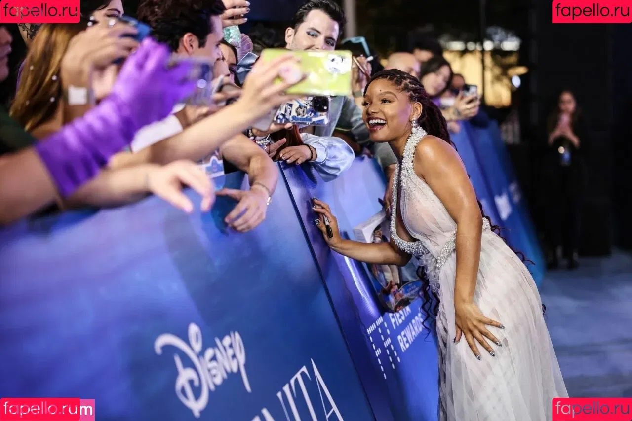 Halle Bailey Onlyfans Photo Gallery 