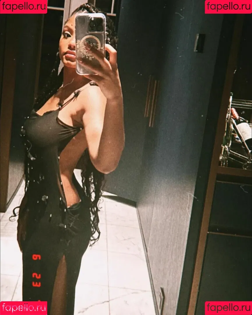 Halle Bailey Onlyfans Photo Gallery 