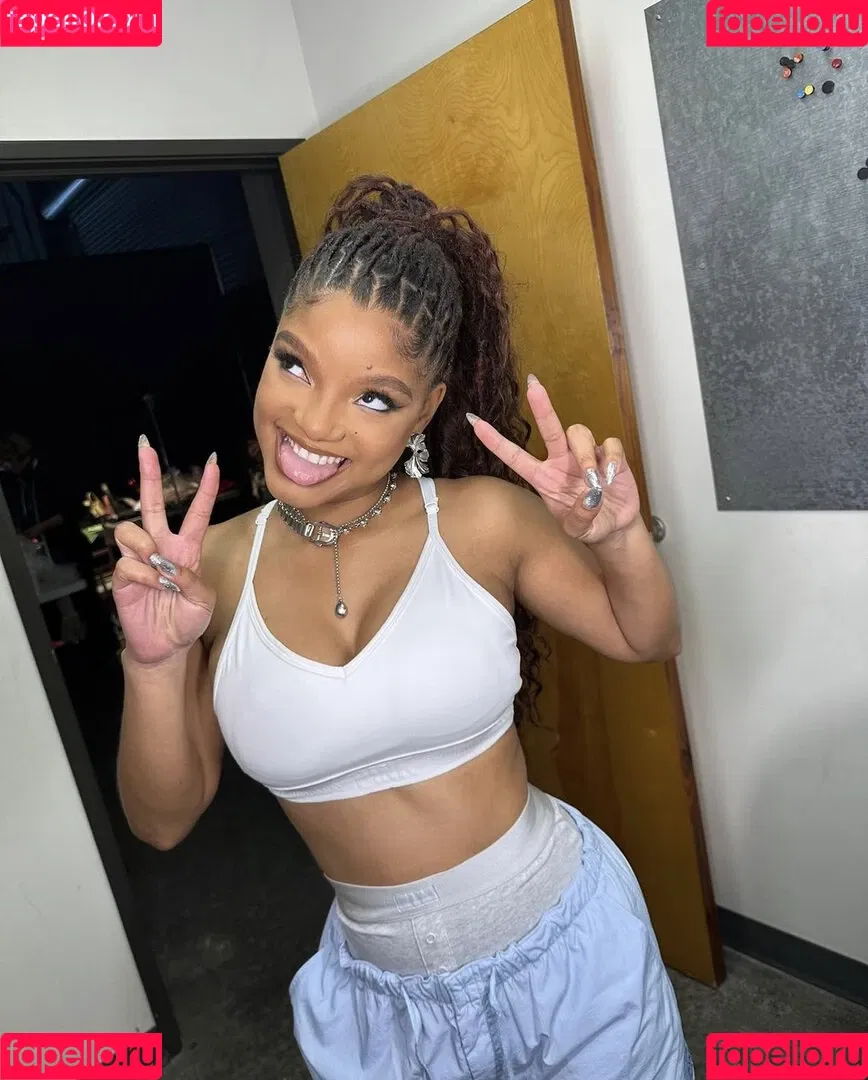 Halle Bailey Onlyfans Photo Gallery 