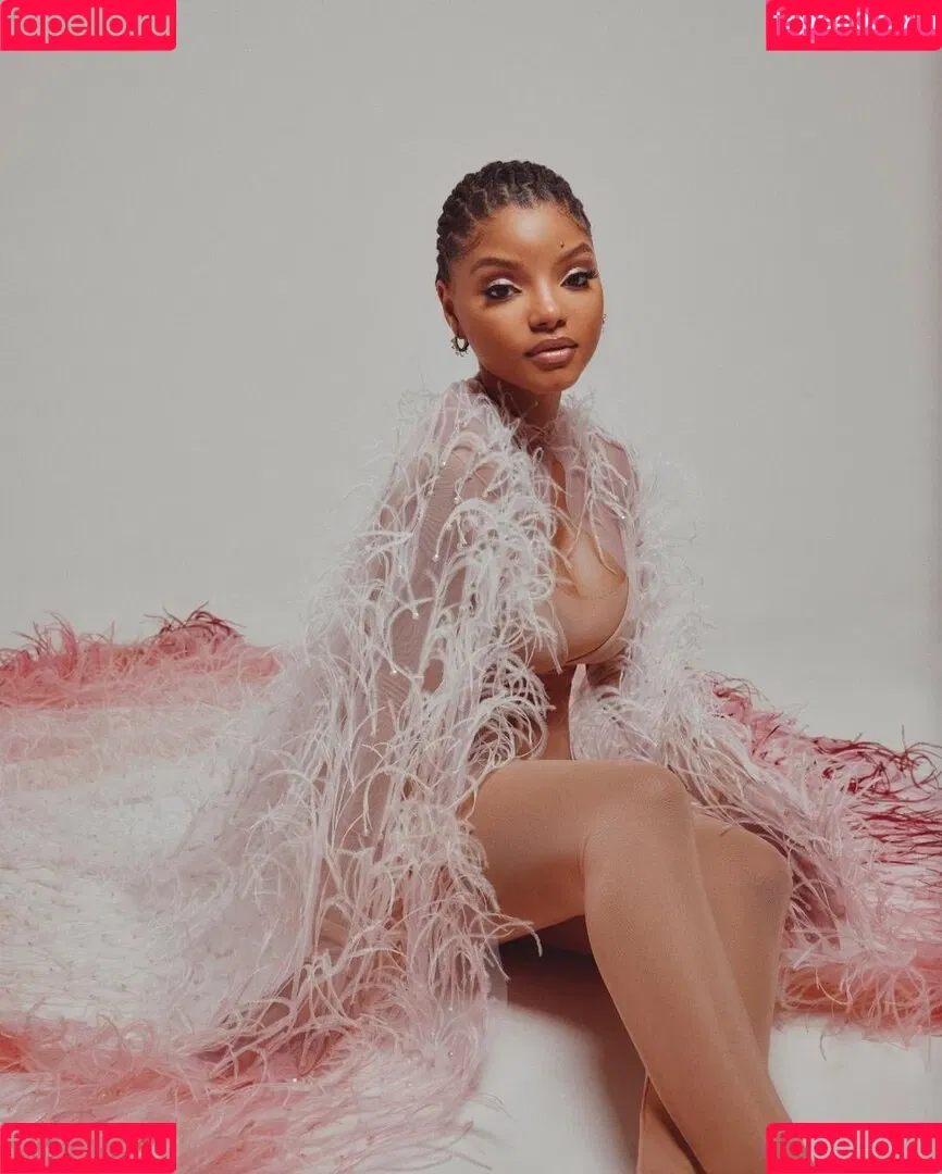 Halle Bailey Onlyfans Photo Gallery 