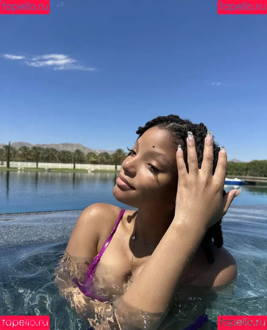 Halle Bailey Onlyfans Photo Gallery 