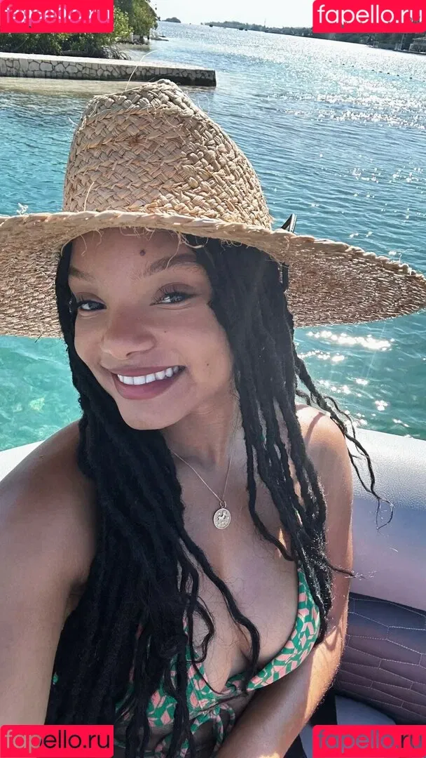 Halle Bailey Onlyfans Photo Gallery 