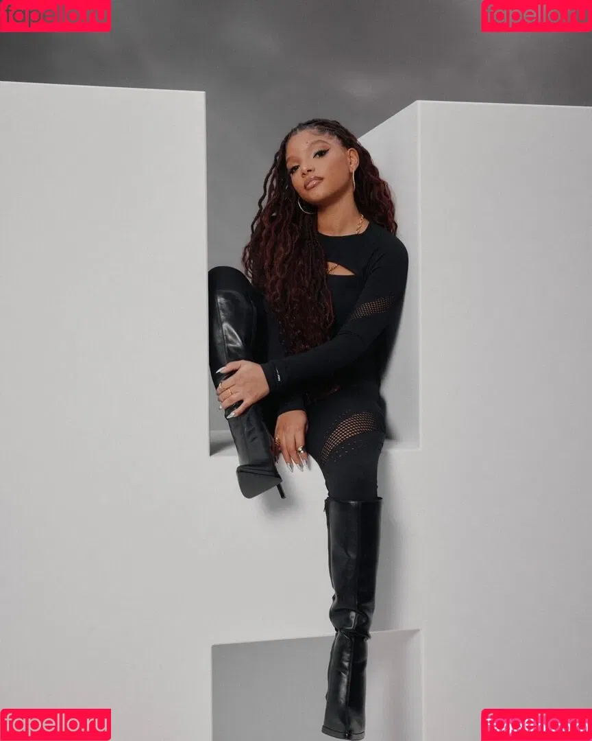 Halle Bailey Onlyfans Photo Gallery 