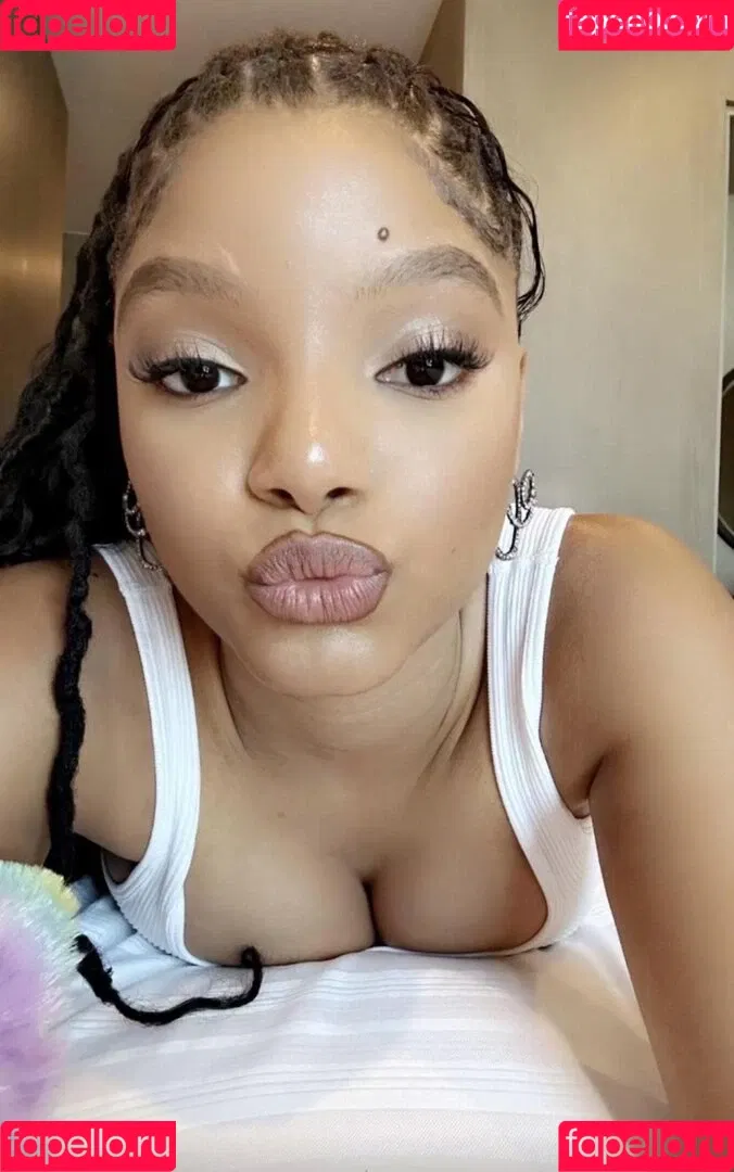 Halle Bailey Onlyfans Photo Gallery 
