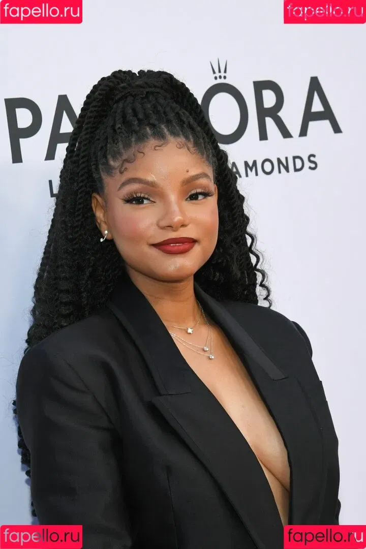Halle Bailey Onlyfans Photo Gallery 