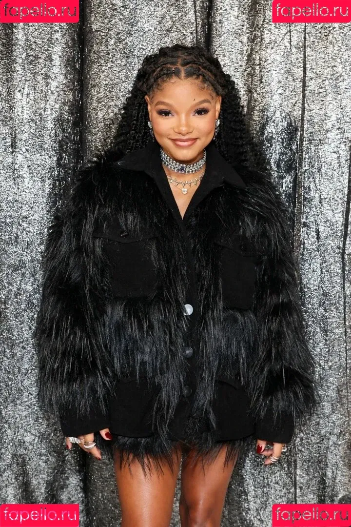 Halle Bailey Onlyfans Photo Gallery 