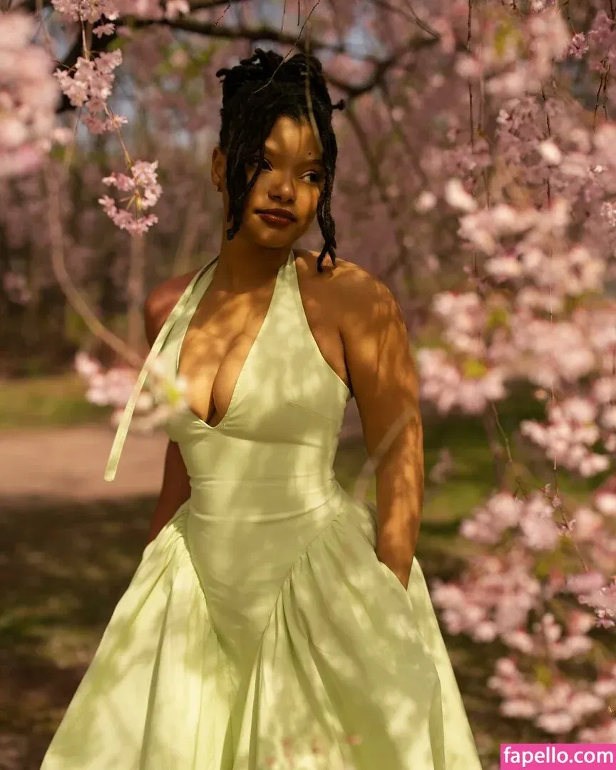 Halle Bailey Onlyfans Photo Gallery 
