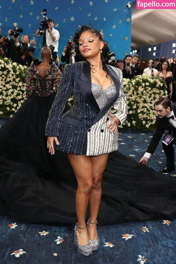 Halle Bailey Onlyfans Photo Gallery 