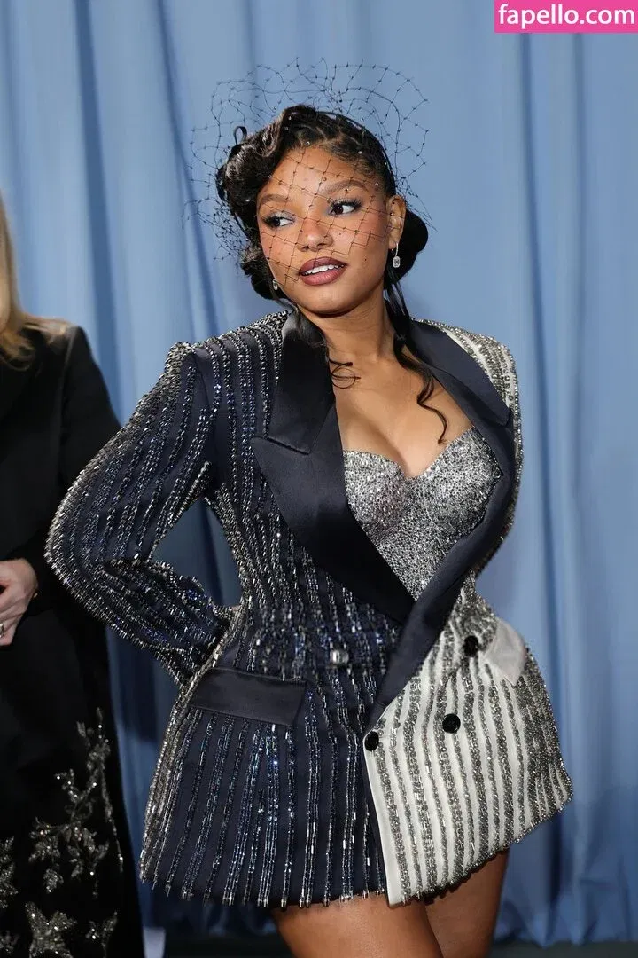 Halle Bailey Onlyfans Photo Gallery 