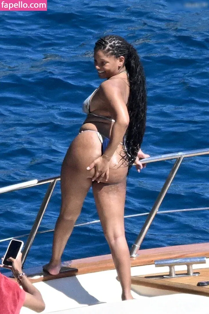 Halle Bailey Onlyfans Photo Gallery 