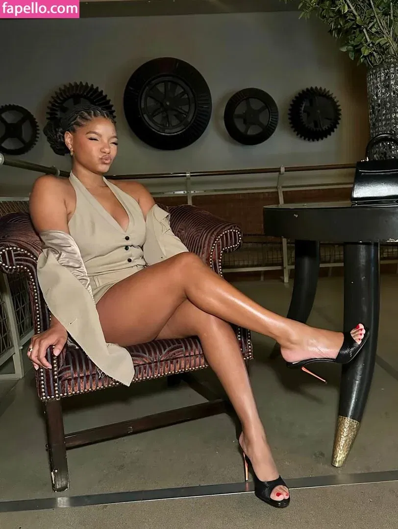 Halle Bailey Onlyfans Photo Gallery 