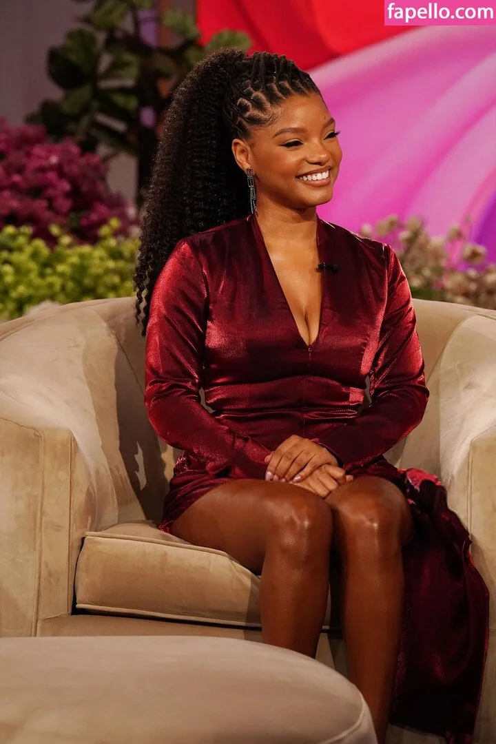 Halle Bailey Onlyfans Photo Gallery 
