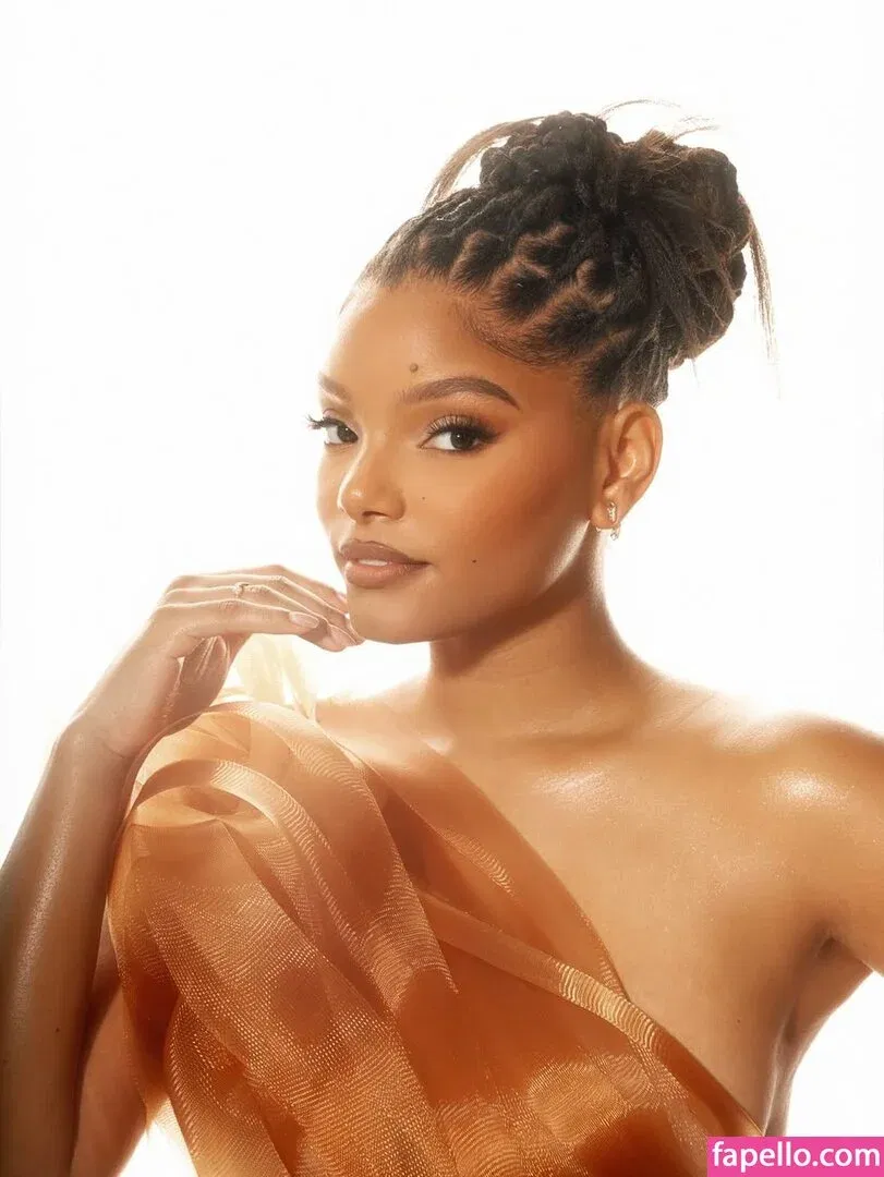 Halle Bailey Onlyfans Photo Gallery 