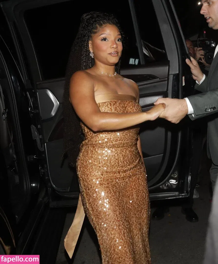 Halle Bailey Onlyfans Photo Gallery 