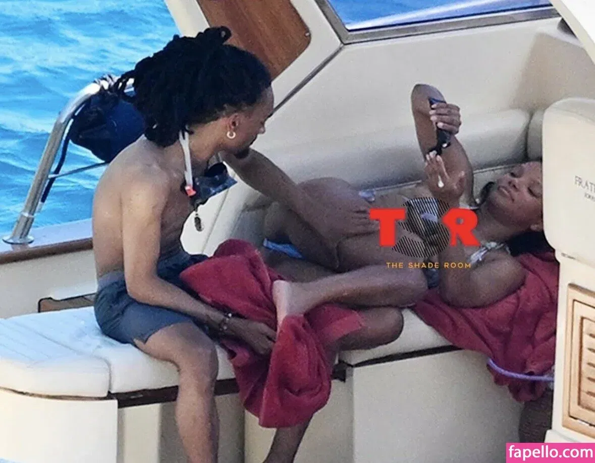 Halle Bailey Onlyfans Photo Gallery 