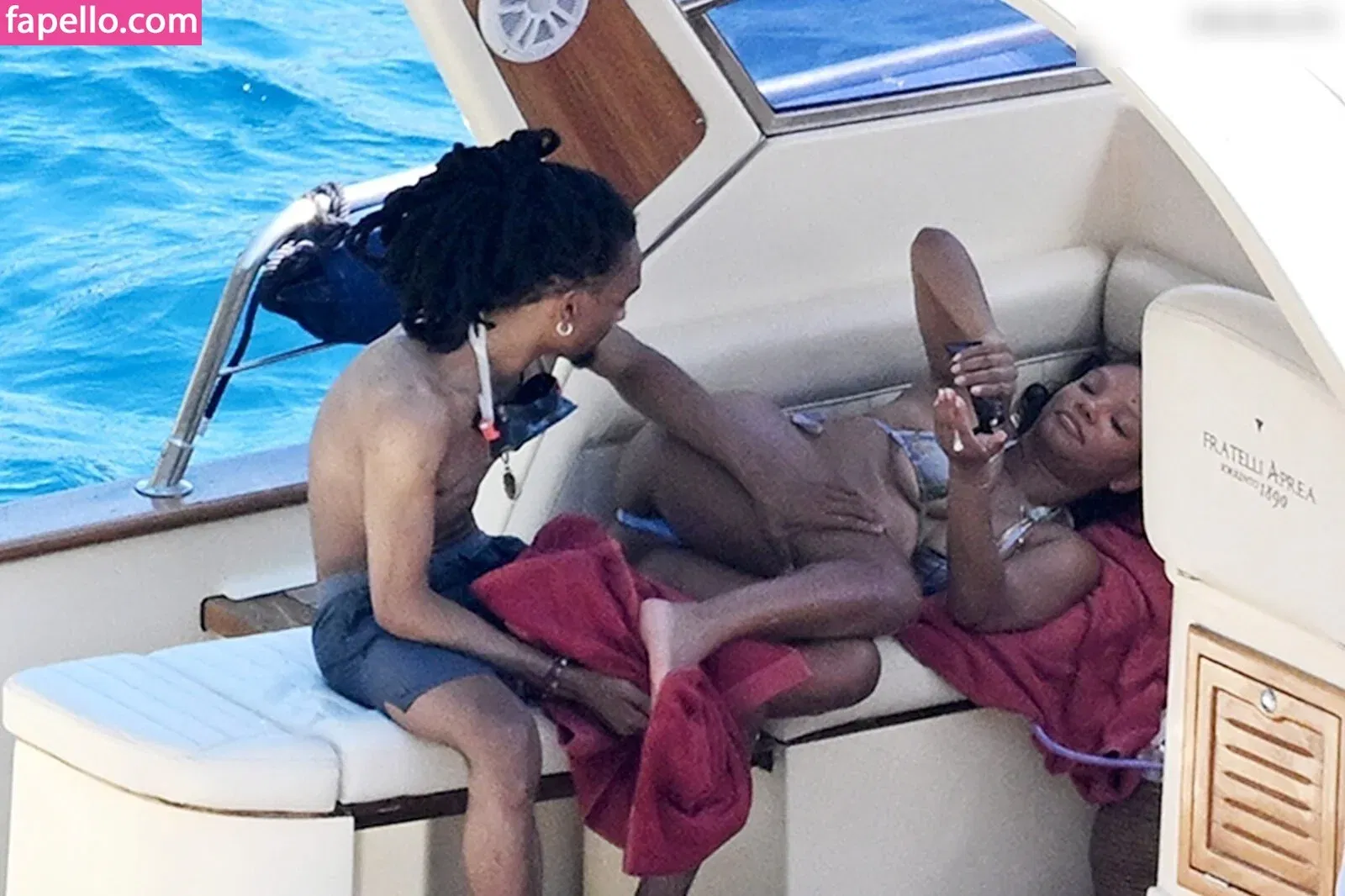 Halle Bailey Onlyfans Photo Gallery 