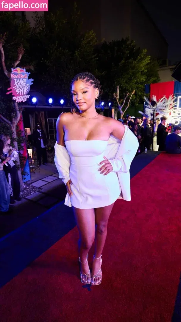 Halle Bailey Onlyfans Photo Gallery 