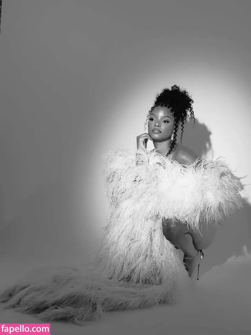 Halle Bailey Onlyfans Photo Gallery 