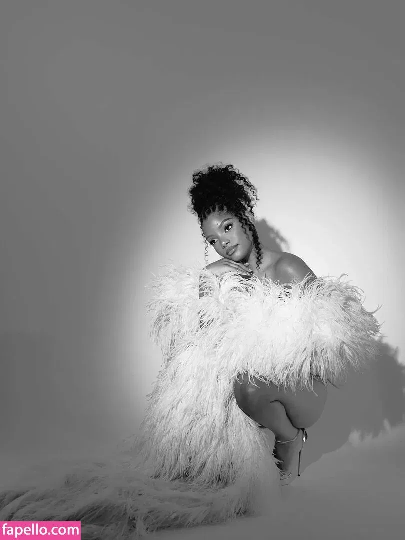 Halle Bailey Onlyfans Photo Gallery 