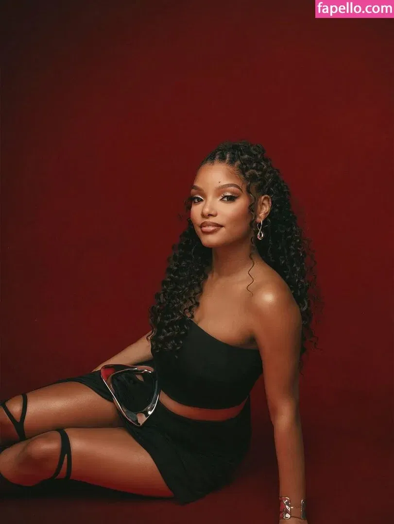 Halle Bailey Onlyfans Photo Gallery 