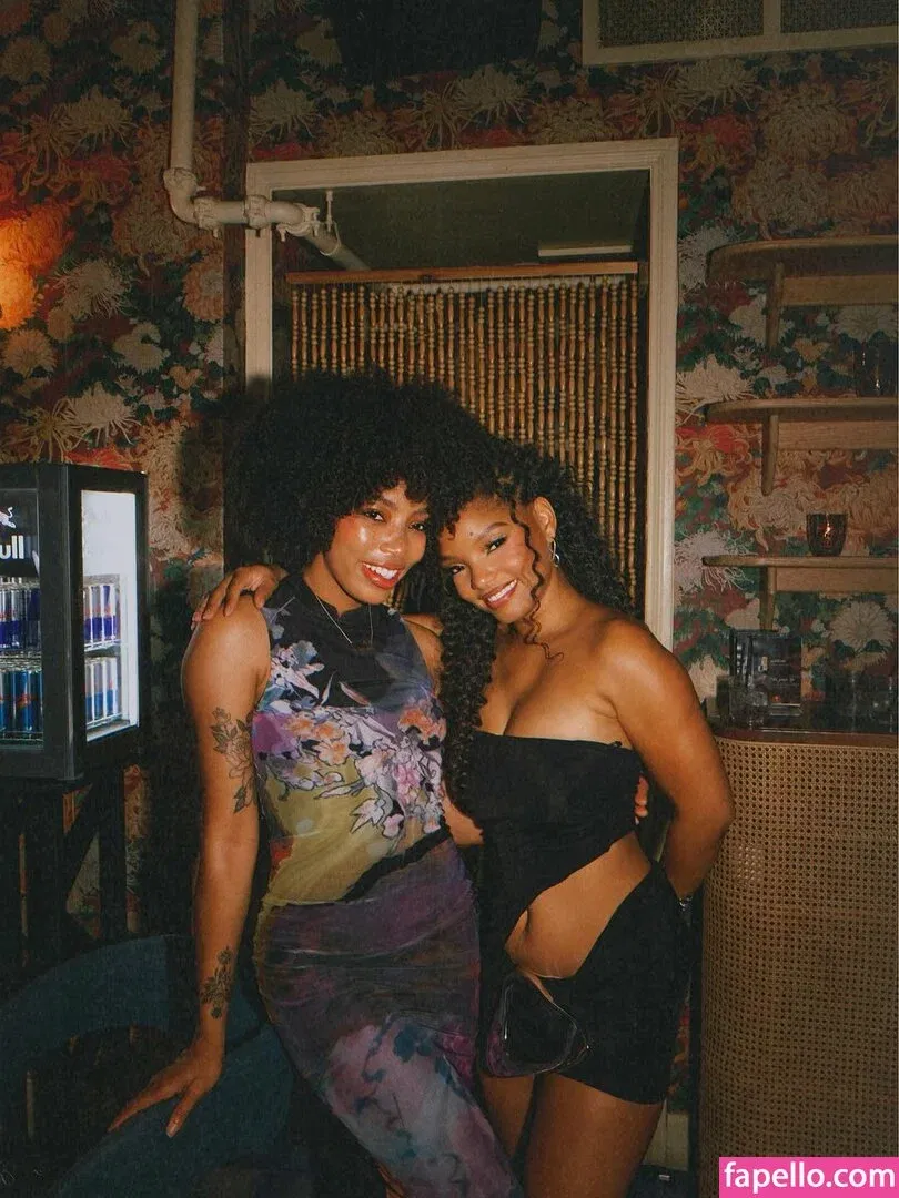 Halle Bailey Onlyfans Photo Gallery 