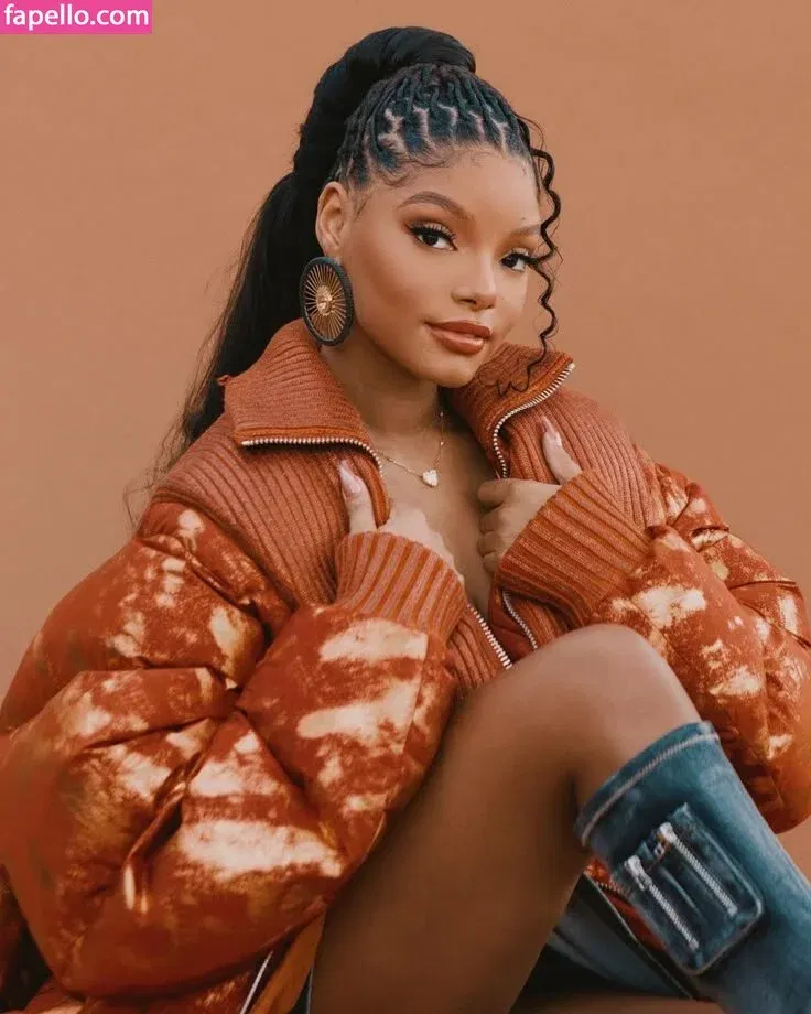 Halle Bailey Onlyfans Photo Gallery 