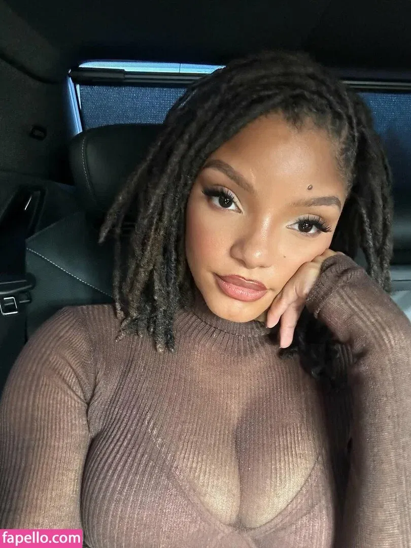 Halle Bailey Onlyfans Photo Gallery 