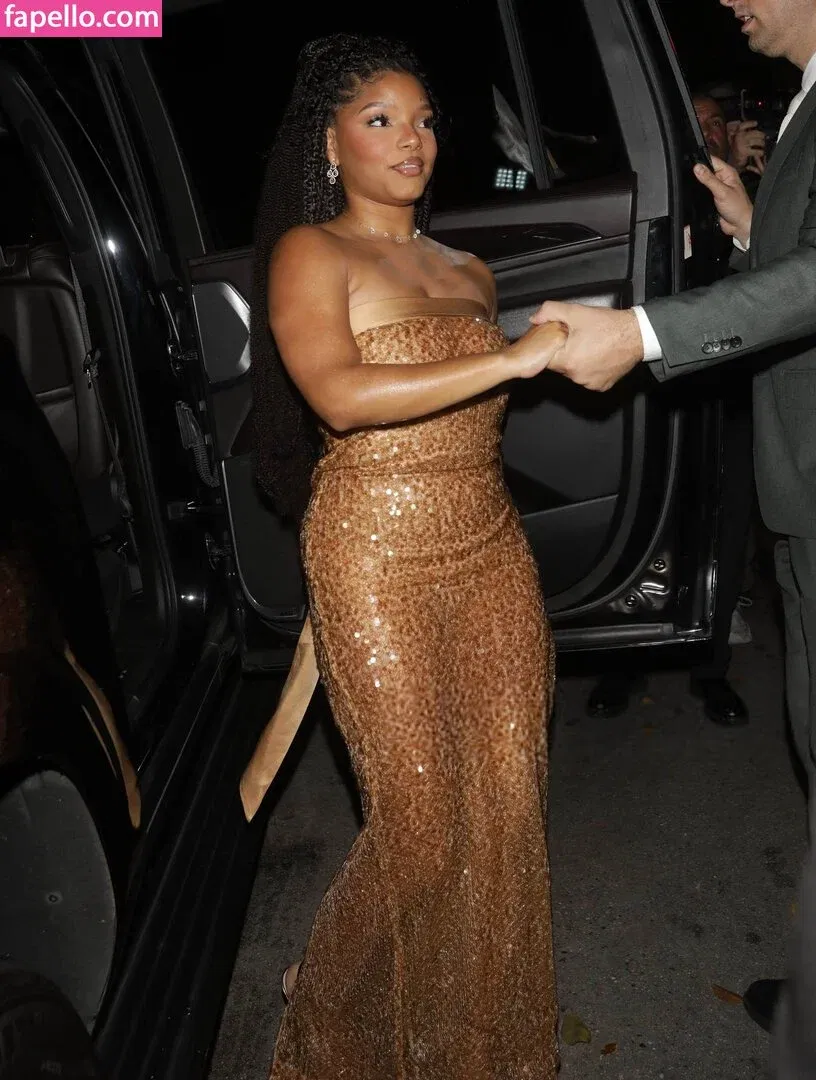 Halle Bailey Onlyfans Photo Gallery 