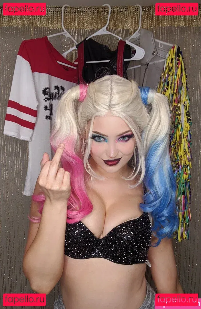 Kelly Kirstein Onlyfans Photo Gallery 