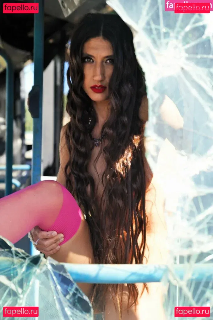 Domniki Papadopoulou Onlyfans Photo Gallery 