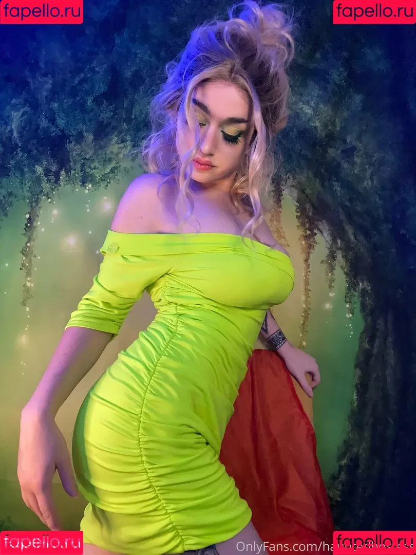hauntedquinn Onlyfans Photo Gallery 