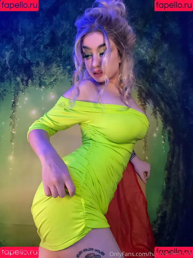 hauntedquinn Onlyfans Photo Gallery 