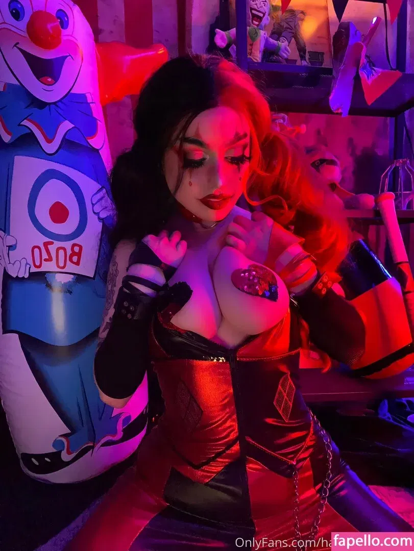 hauntedquinn Onlyfans Photo Gallery 