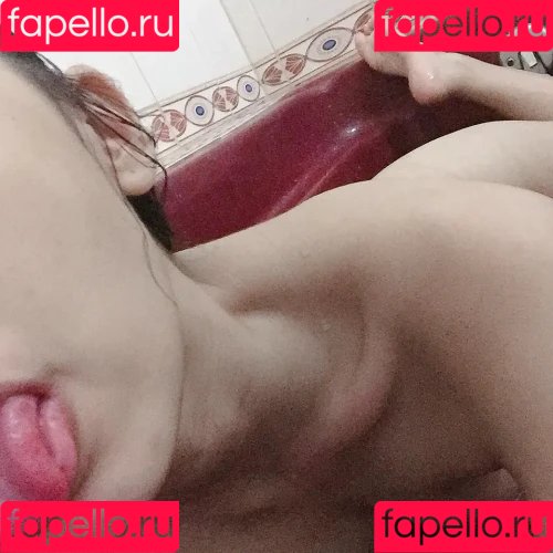 Kanojowa_uwu Onlyfans Photo Gallery 