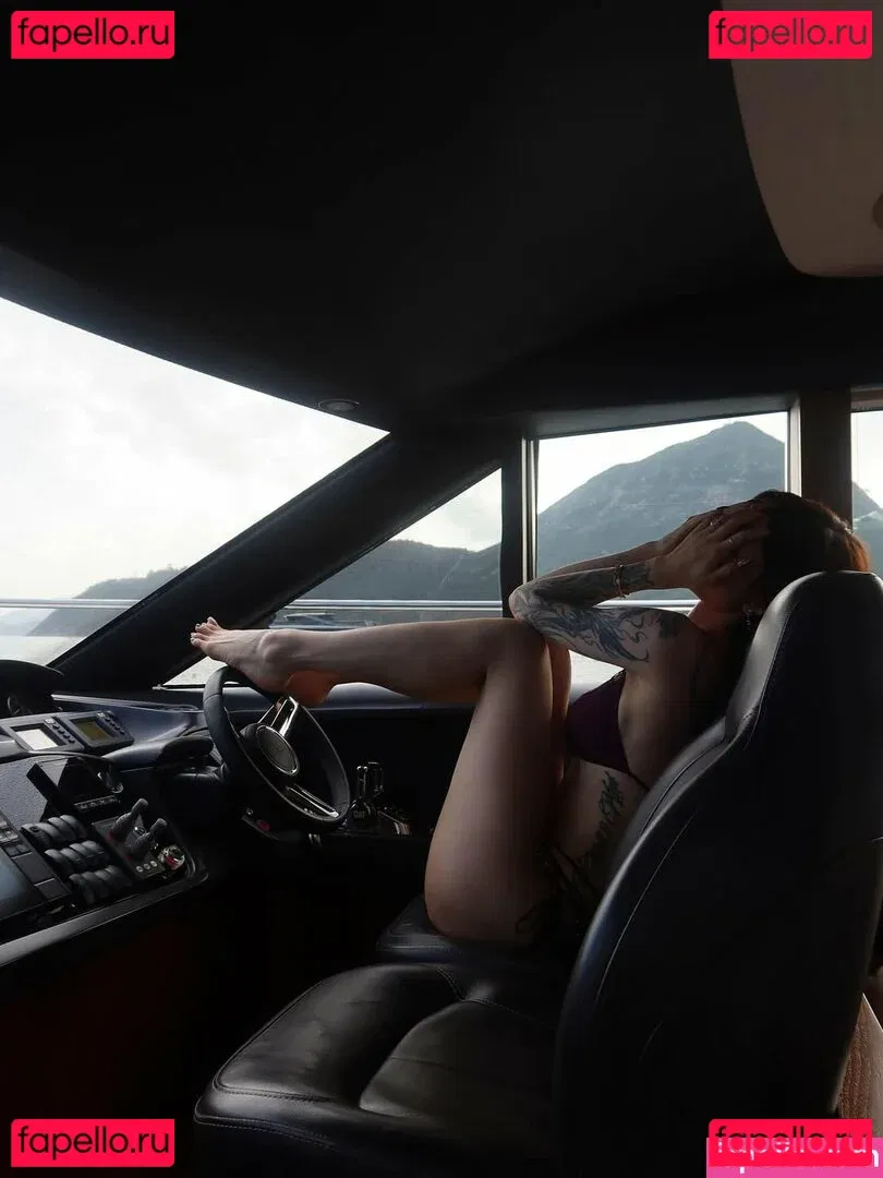 kiligkira Onlyfans Photo Gallery 