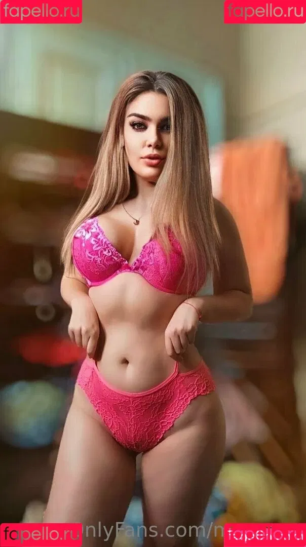 mee_zee Onlyfans Photo Gallery 