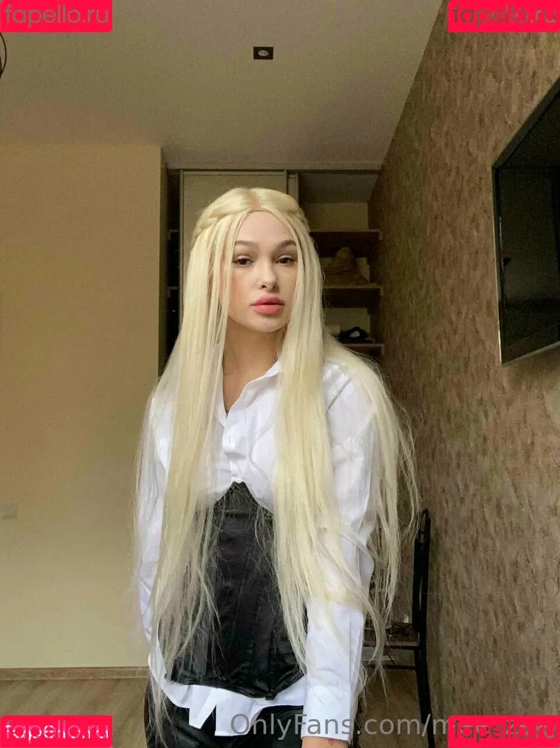 mee_zee Onlyfans Photo Gallery 