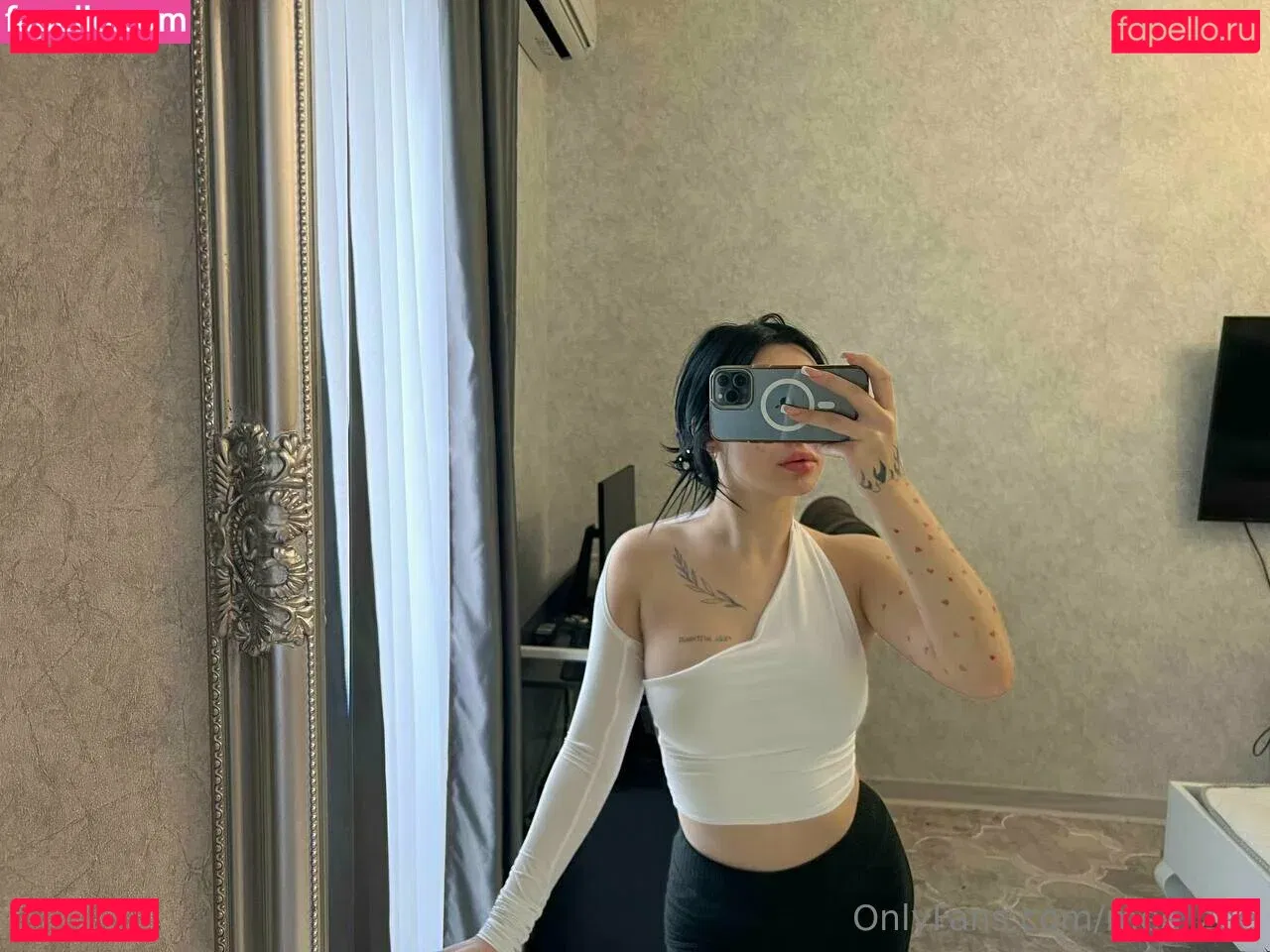 mee_zee Onlyfans Photo Gallery 