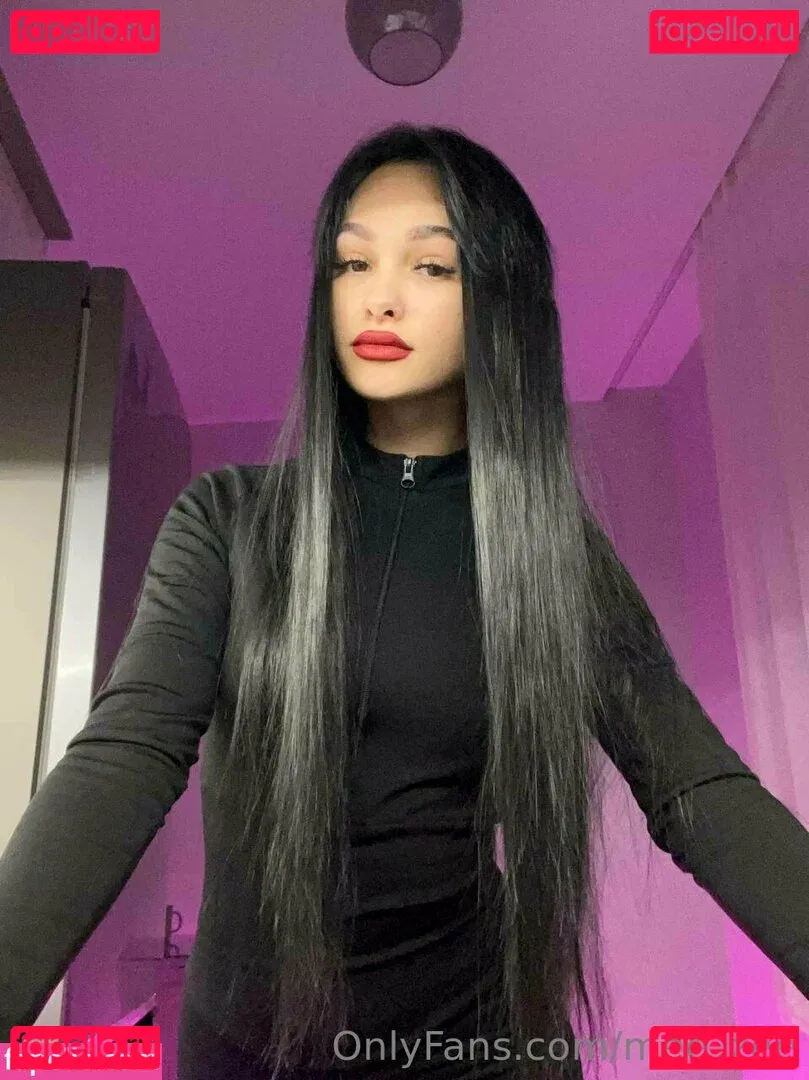 mee_zee Onlyfans Photo Gallery 