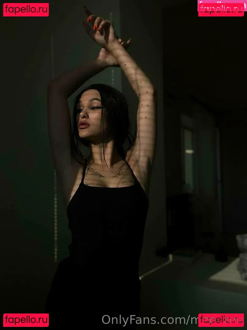 mee_zee Onlyfans Photo Gallery 