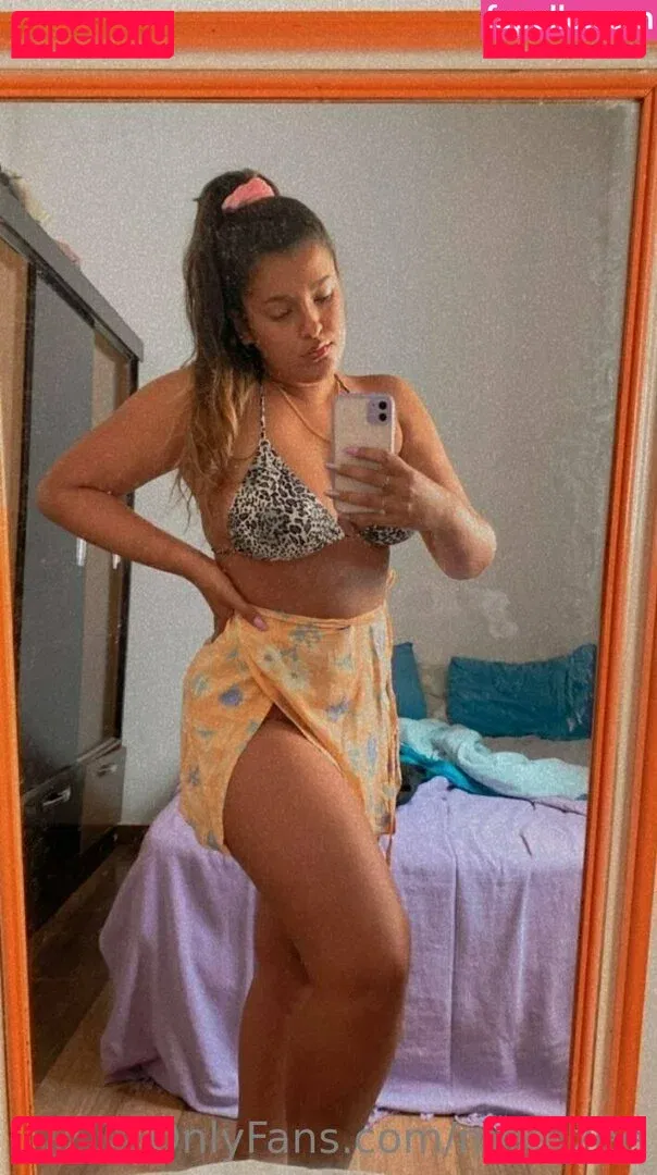 mee_zee Onlyfans Photo Gallery 